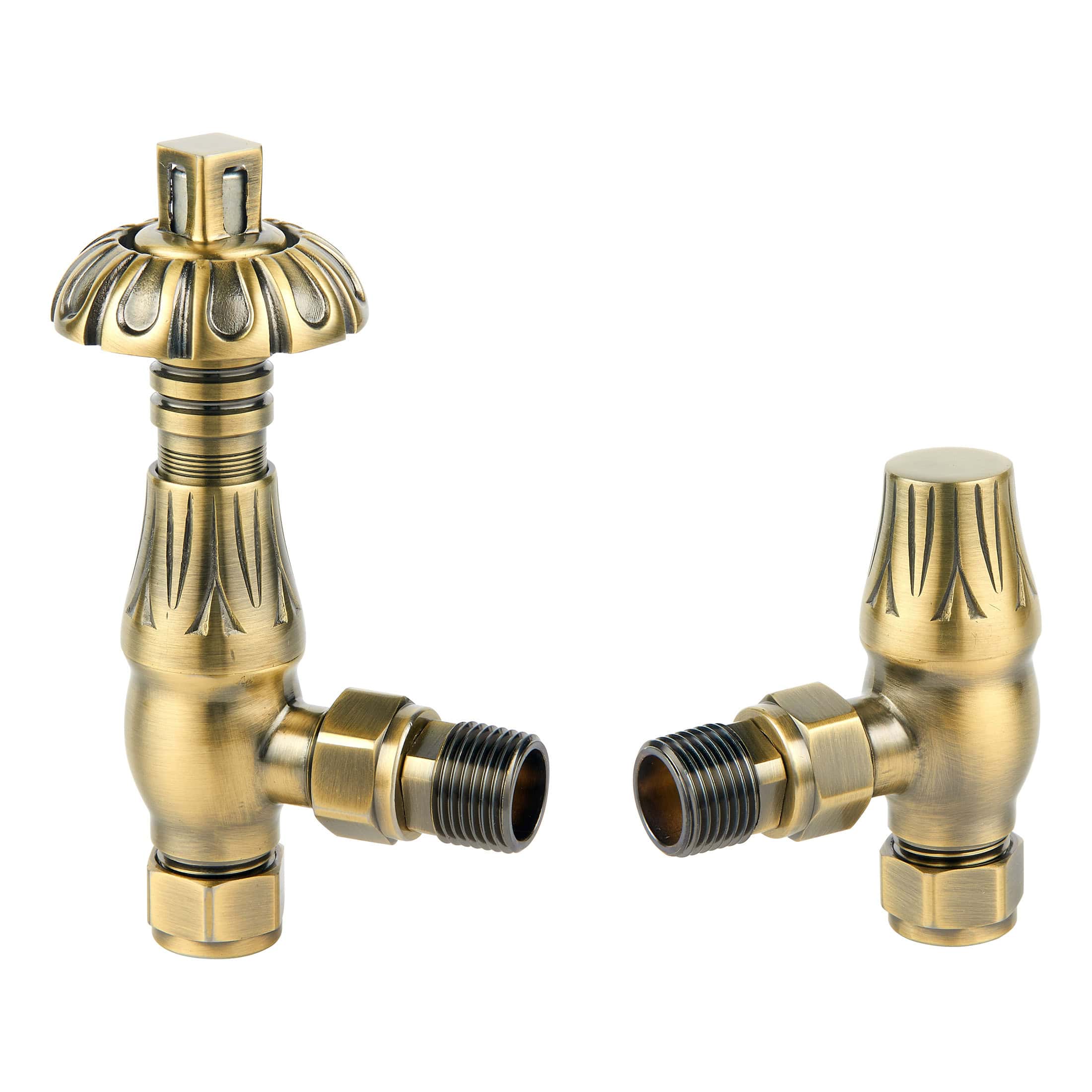 Elegant brass bathroom taps, vintage style with ornate detailing, suitable for traditional bathroom designs, high-quality brass construction, suitable for luxury bathroom renovations.