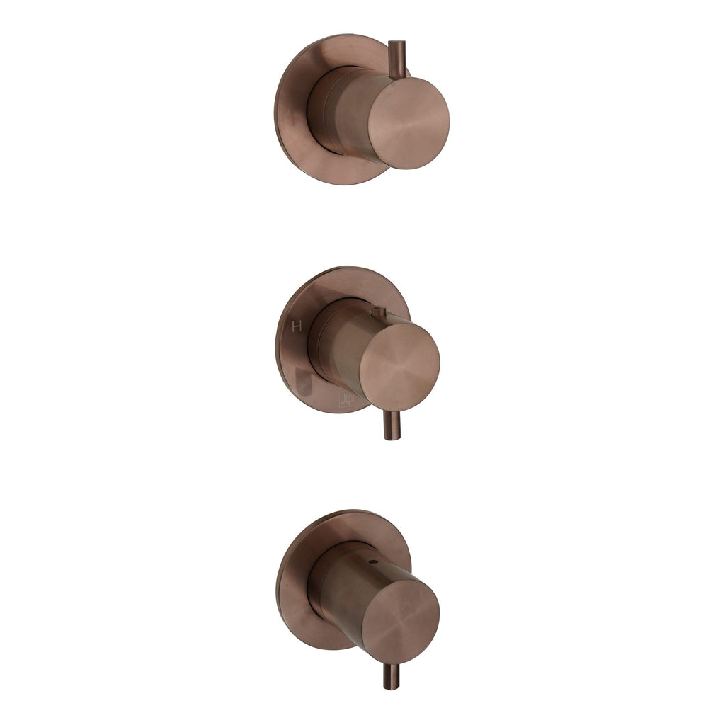 Brass bathroom mixer tap set with modern design, includes hot and cold water controls, ideal for contemporary bathroom renovation or renovation projects.