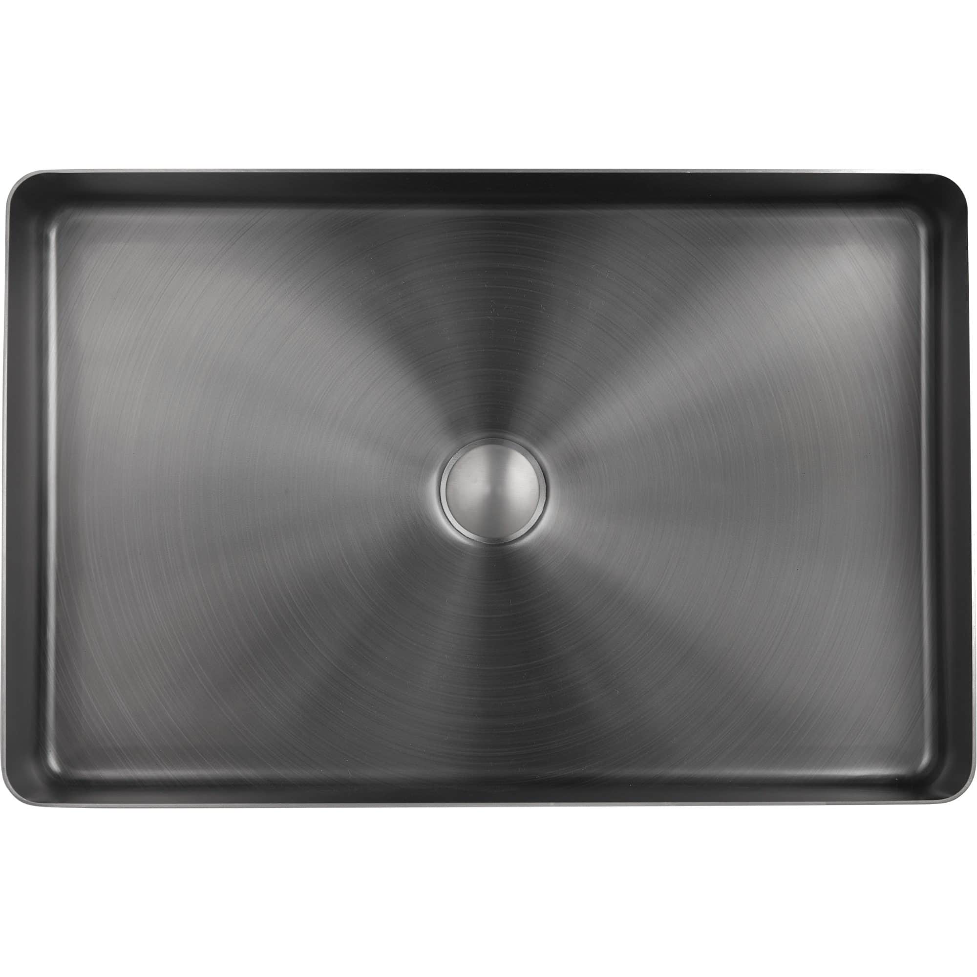 Polished stainless steel kitchen sink with a modern, durable design. Ideal for contemporary bathrooms and kitchens, offering anti-corrosion and easy cleaning features. Perfect for stylish renovations.