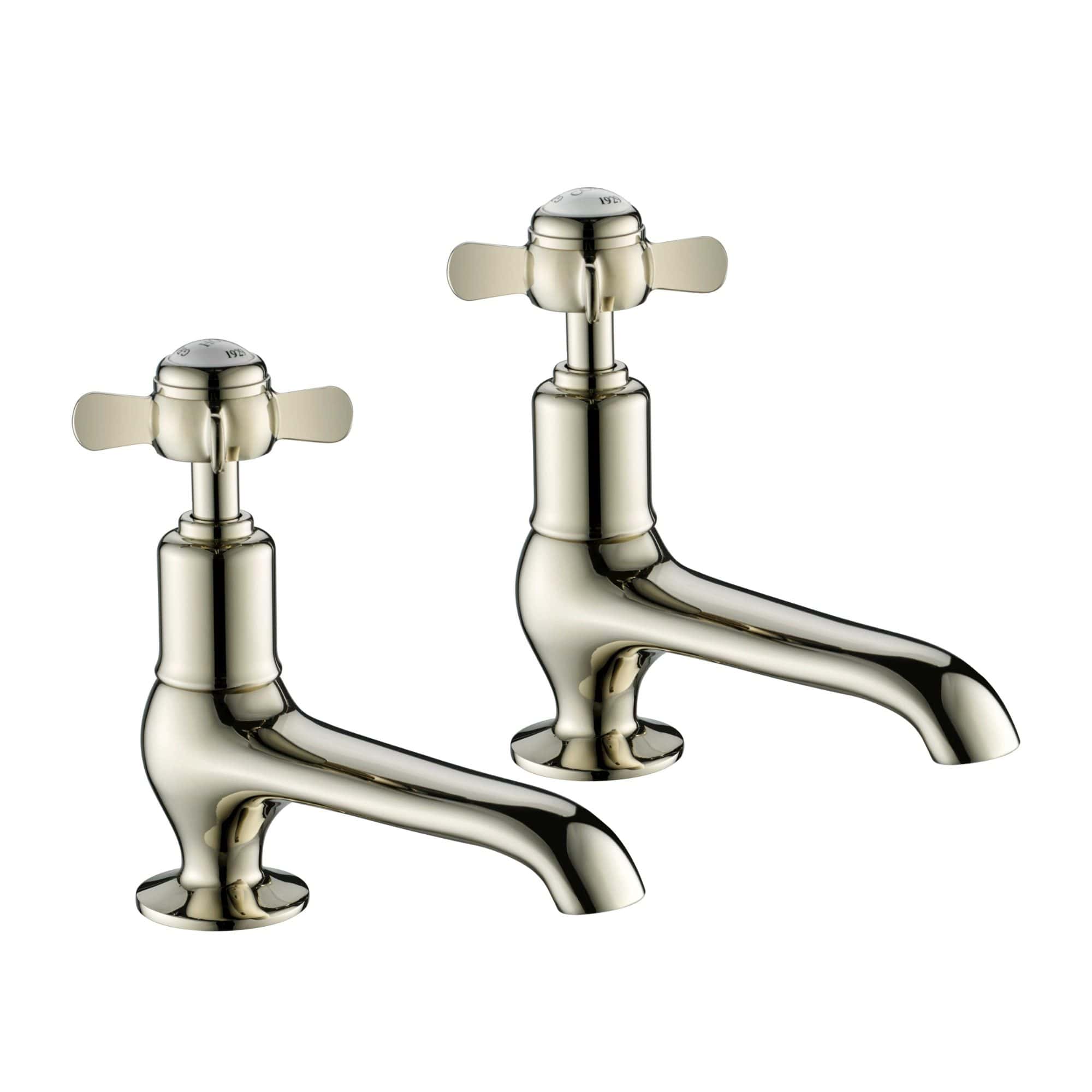 Polished brass bathroom taps, classic style for traditional or vintage bathrooms, high-quality brass construction, easy to install, ideal for washbasins.