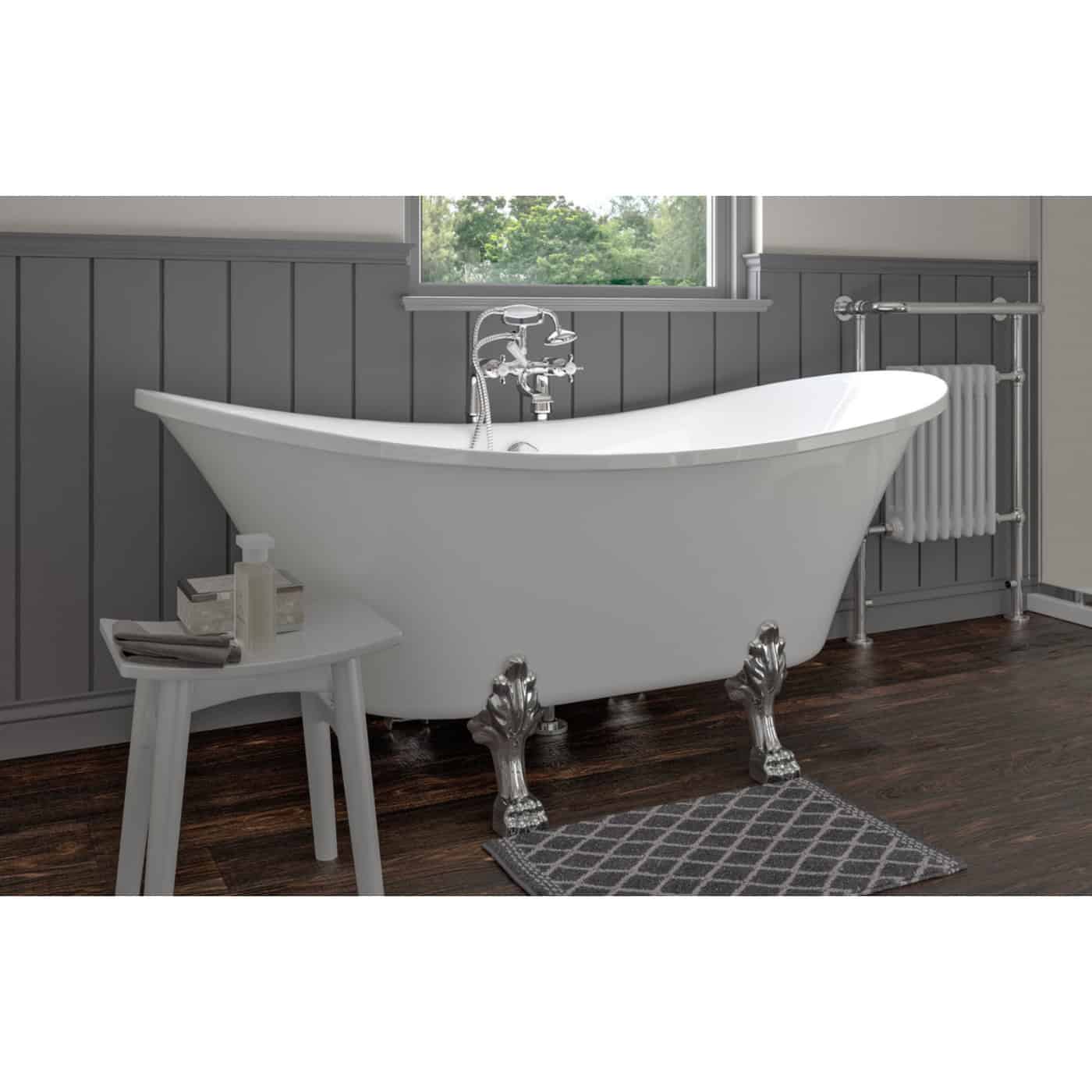 Elegant freestanding clawfoot bathtub with polished silver feet in a stylish bathroom setting. Perfect for luxury bathroom decoration and traditional bath designs.