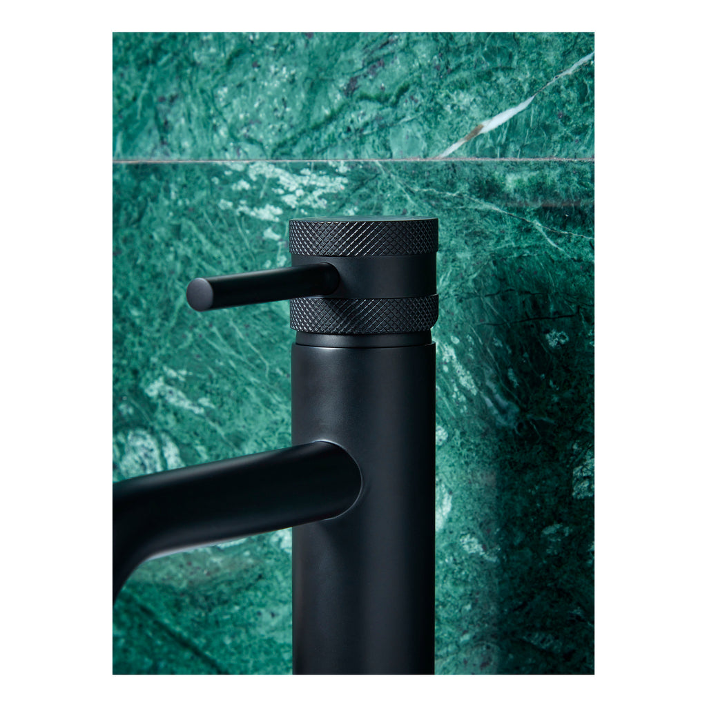 Scudo Core Mono Basin Mixer Tap, Matt Black - detail