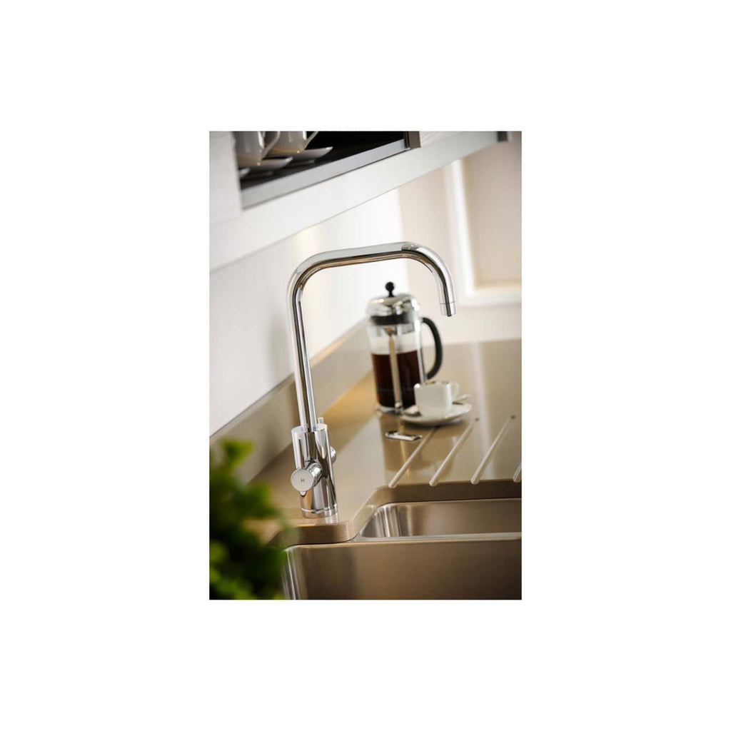 Shiny stainless steel kitchen tap with modern design in a contemporary kitchen setting. Features a sleek high-arc spout and single lever for easy control. Perfect for modern kitchen upgrades and stylish renovations.