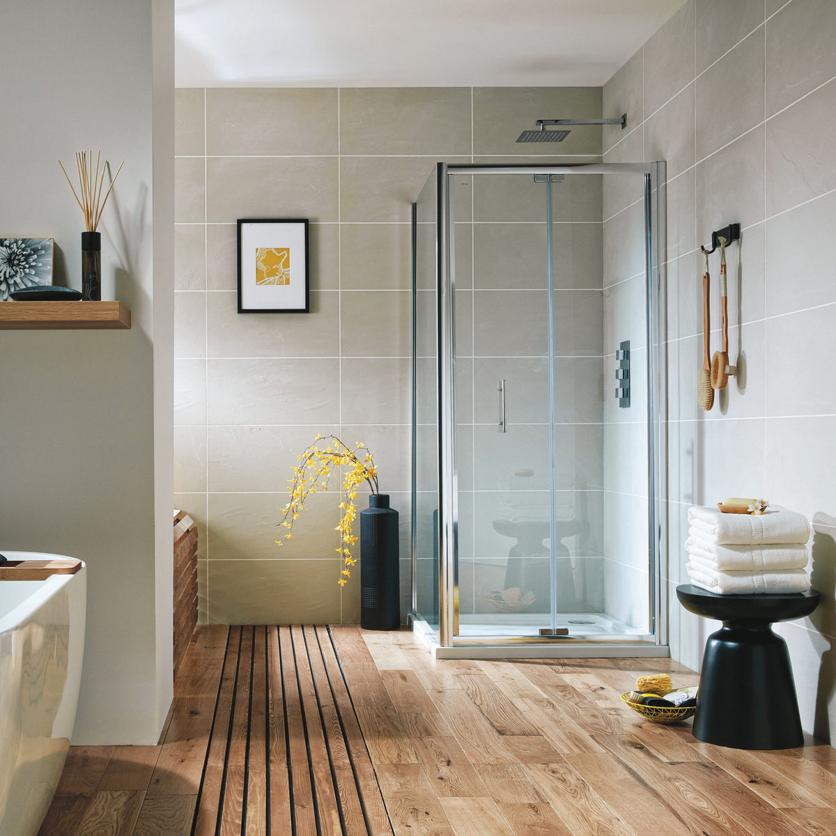 Scudo Korra 6mm Bi-Fold Shower Door