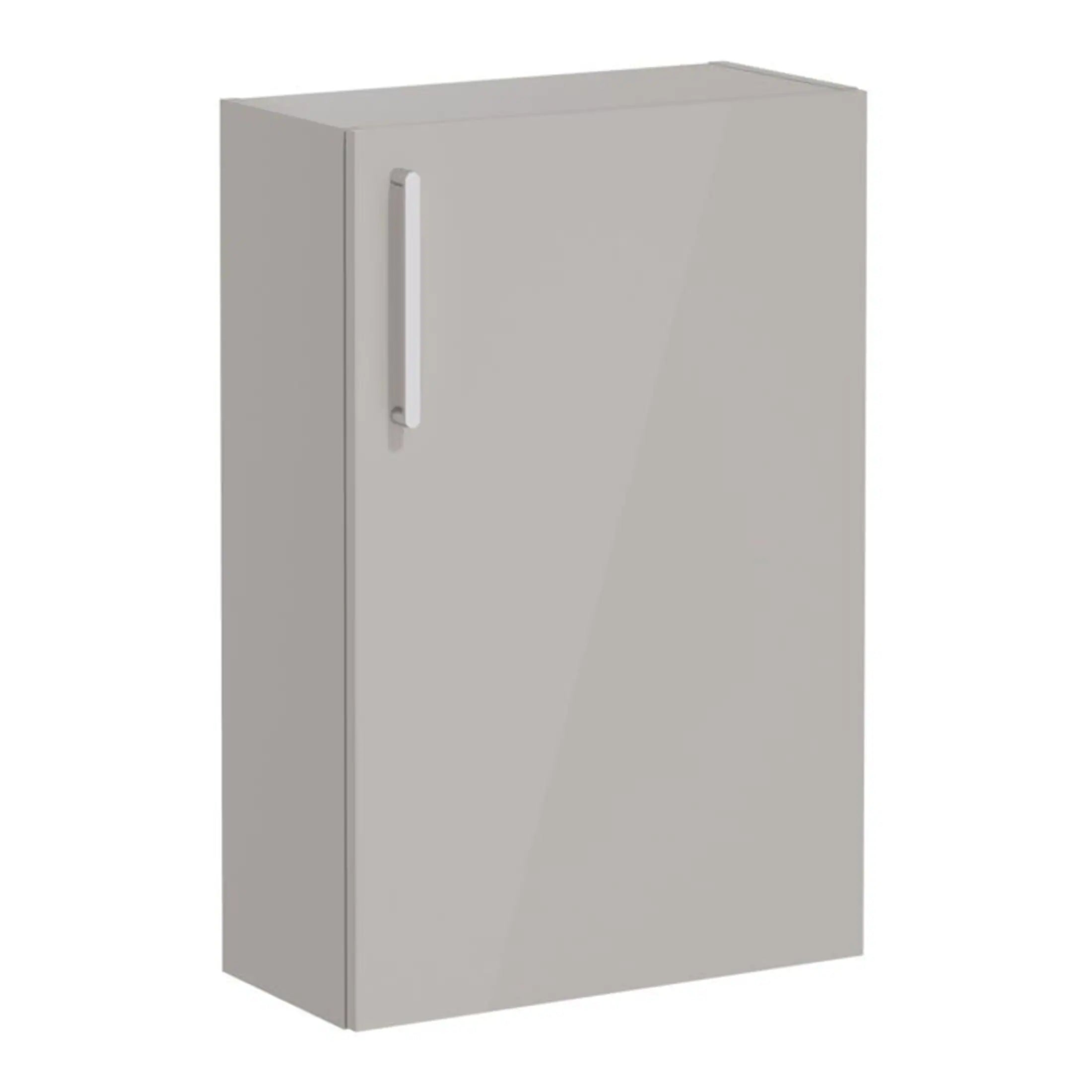 Aluminium bathroom wall cabinet with sleek handle, ideal for modern bathrooms and storage solutions.