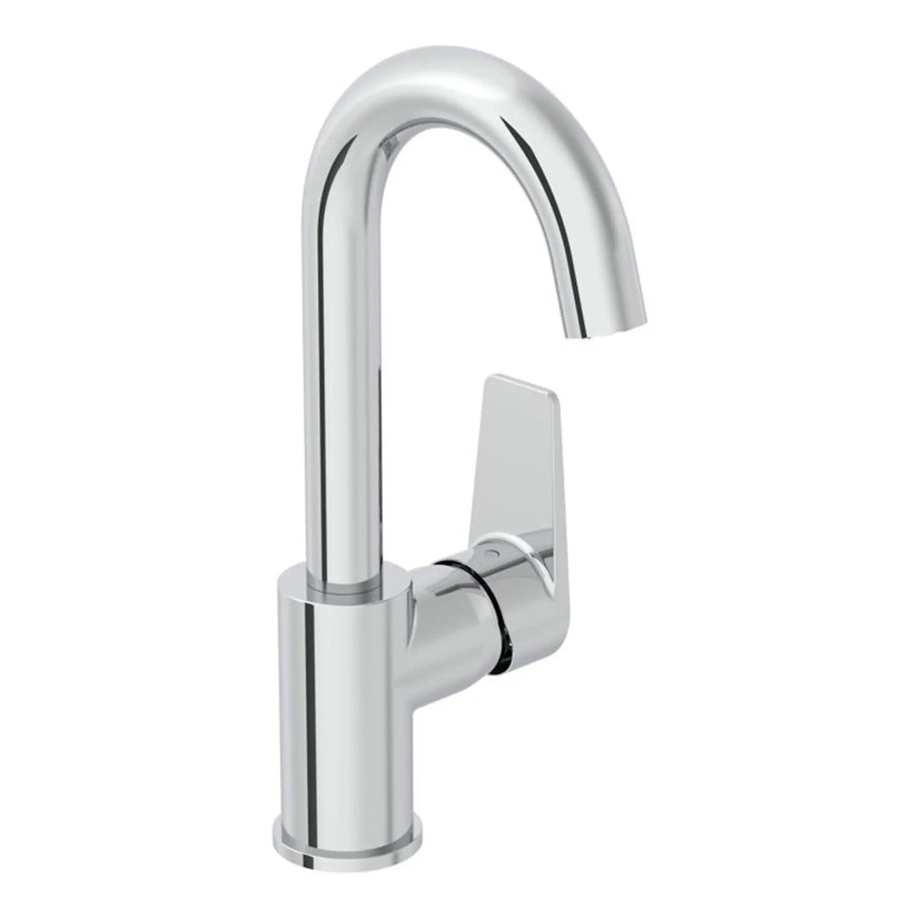 Shiny chrome kitchen mixer tap, modern design with sleek curves and a single lever for easy temperature control. Ideal for contemporary bathroom and kitchen renovations.