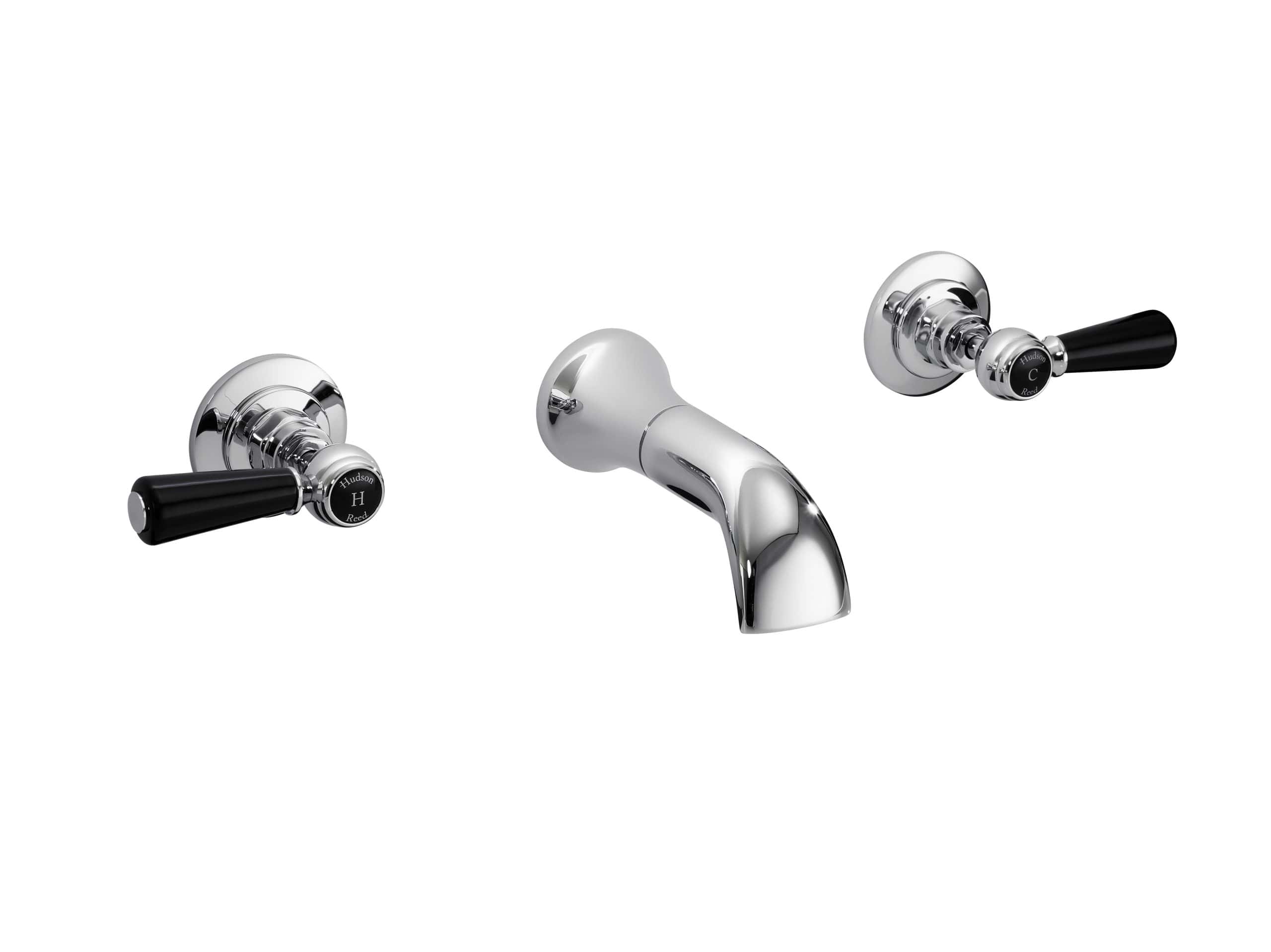Elegant chrome bathroom tap and vintage-style handles, ideal for luxurious baths or washbasins, featuring black ceramic lever accents for easy operation and style.