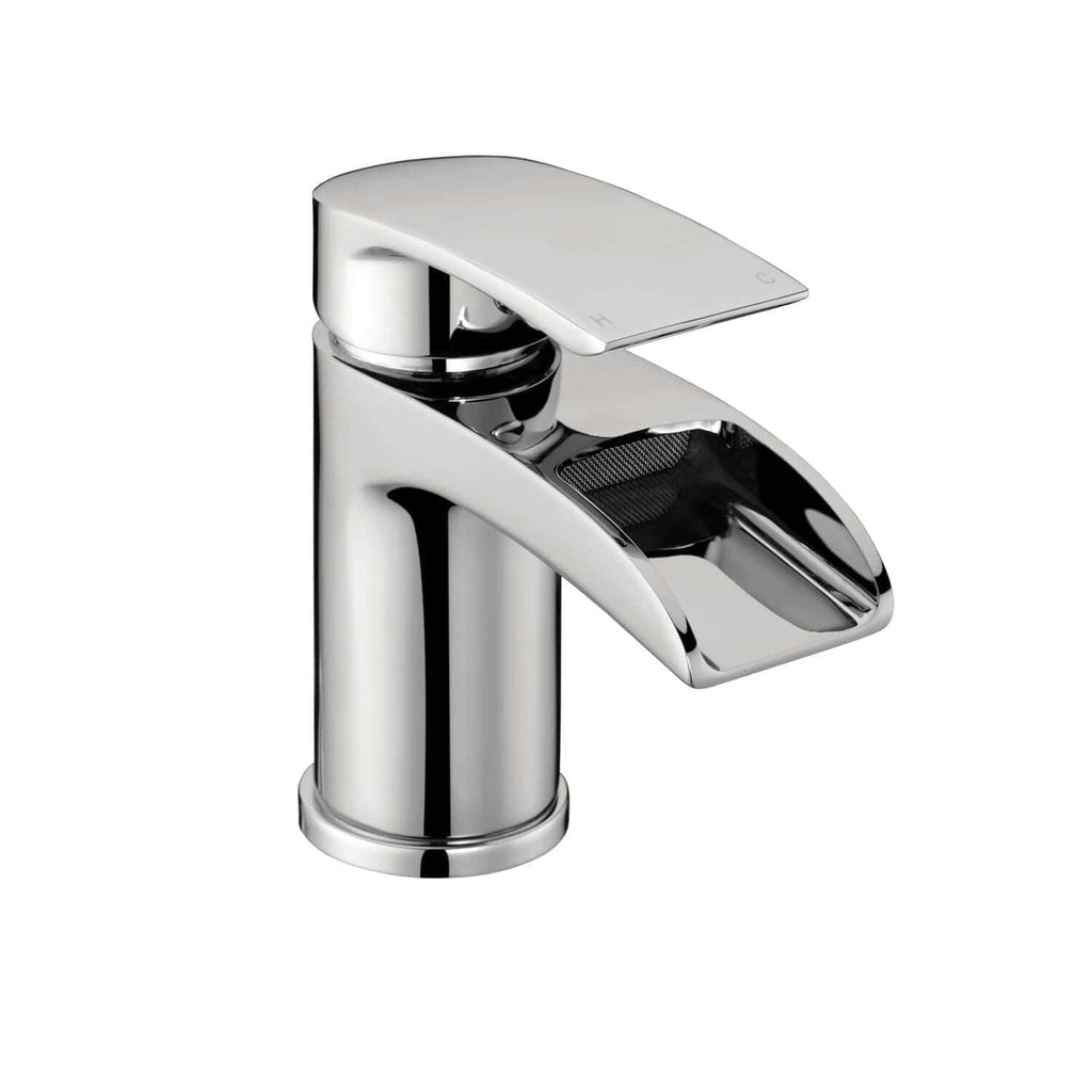 Sleek chrome bathroom tap with modern design, ideal for contemporary modern bathrooms, featuring a single lever handle for easy water control. Perfect for stylish bathroom upgrades.